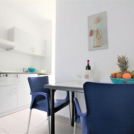 غينادي Christiana Hotel Apartments المظهر الخارجي الصورة